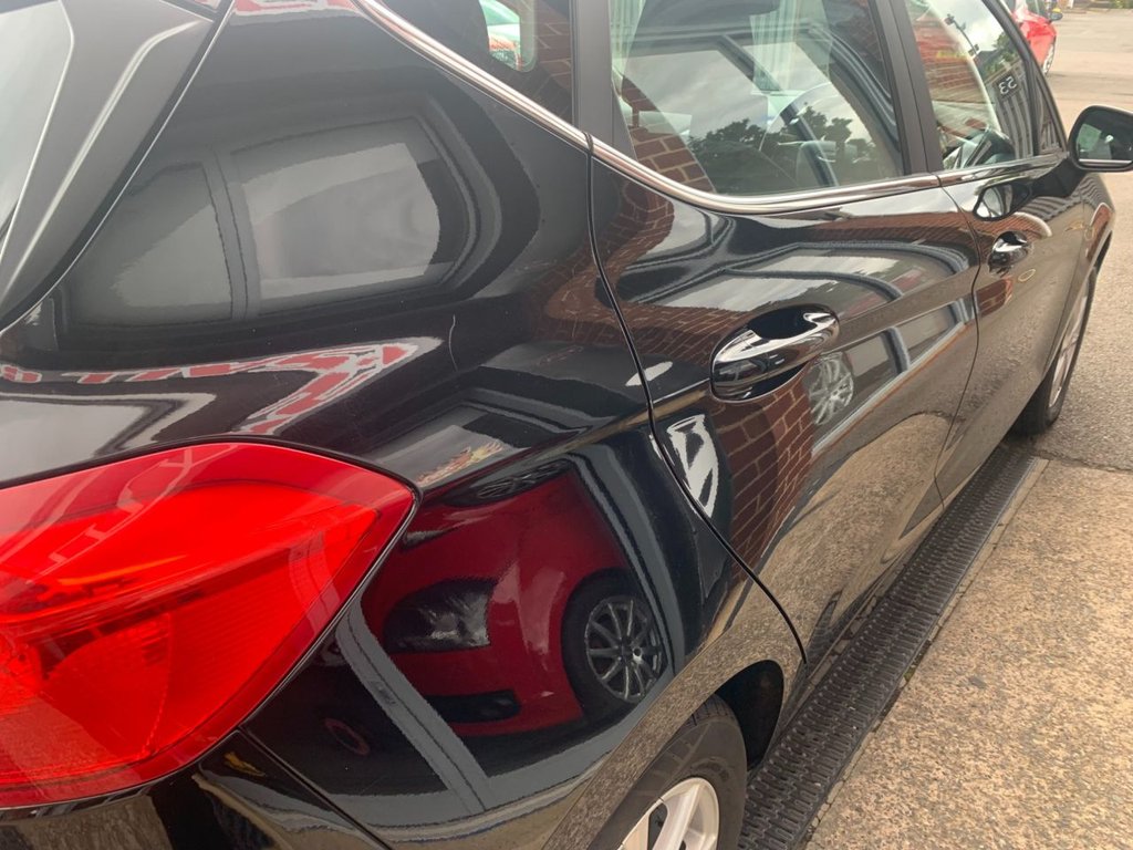 Used Ford Fiesta 2017 for sale - 76640476: Photo 10