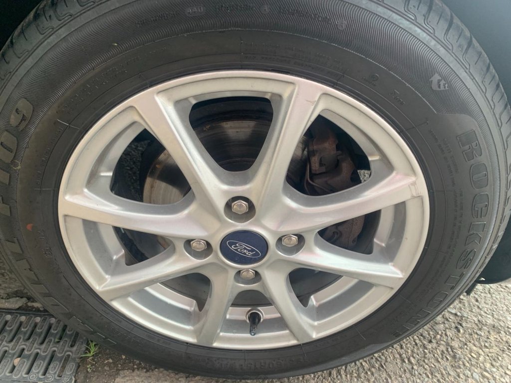 Used Ford Fiesta 2017 for sale - 76640476: Photo 12