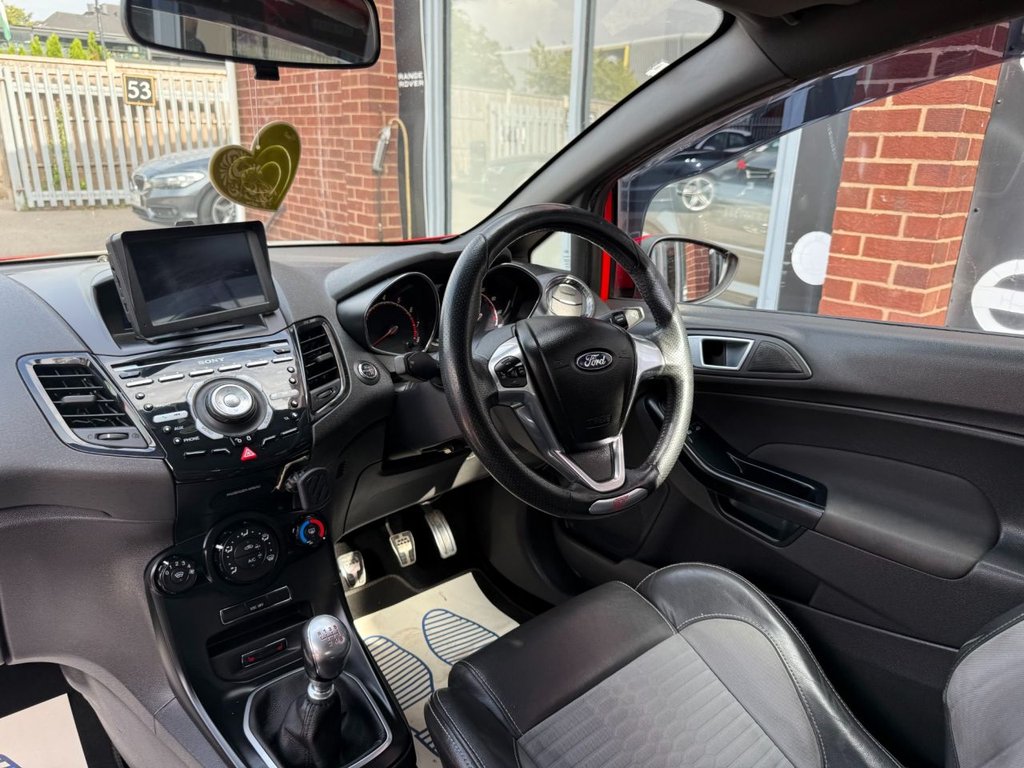 Used Ford Fiesta 2014 for sale - 77764991: Photo 24