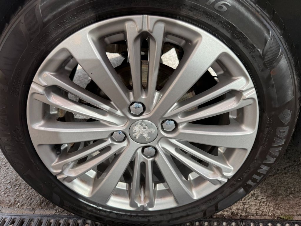 Used Peugeot 208 2015 for sale - 76640474: Photo 13