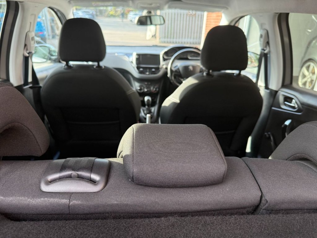 Used Peugeot 208 2015 for sale - 76640474: Photo 16