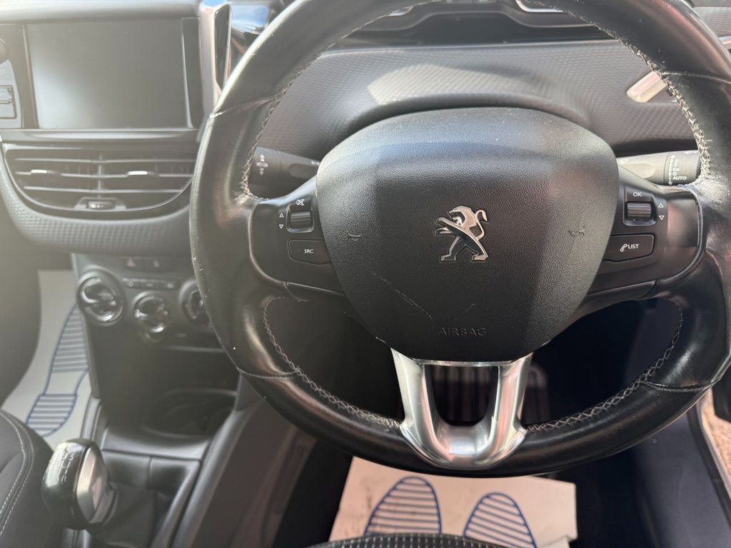 Used Peugeot 208 2015 for sale - 76640474: Photo 22