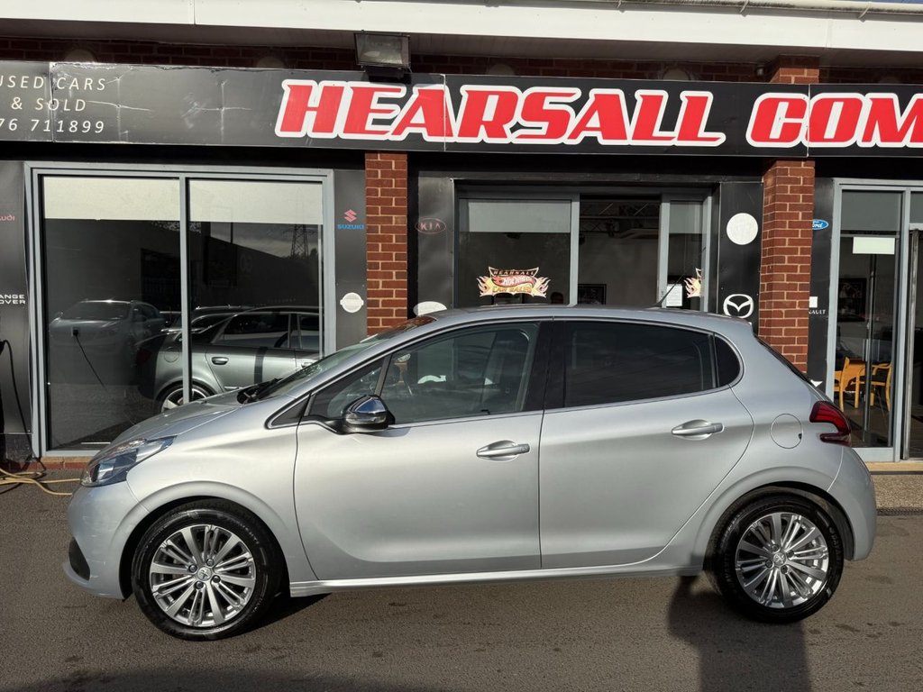 Used Peugeot 208 2015 for sale - 76640474: Photo 3