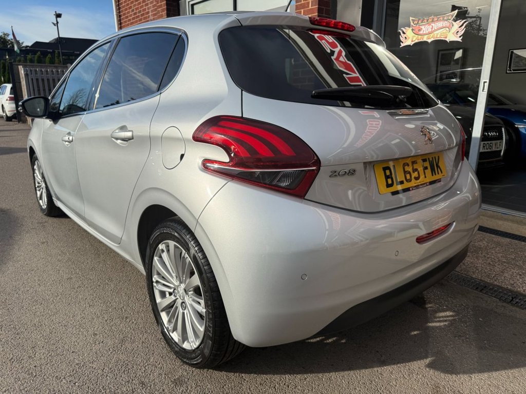 Used Peugeot 208 2015 for sale - 76640474: Photo 4