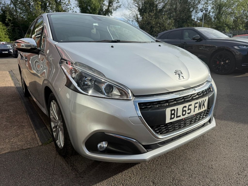 Used Peugeot 208 2015 for sale - 76640474: Photo 7