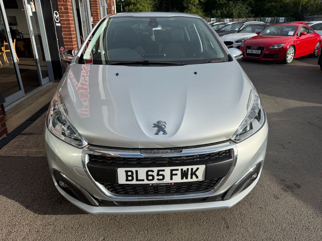 Used Peugeot 208 2015 for sale - 76640474: Photo 8