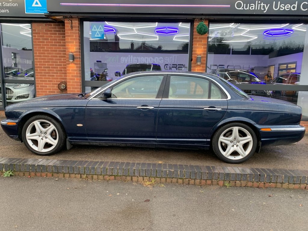 Used Jaguar XJ 2006 for sale - 76640470: Photo 8