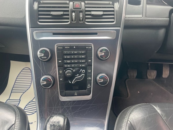 Used Volvo XC60 2012 for sale - 75347122: Photo 18