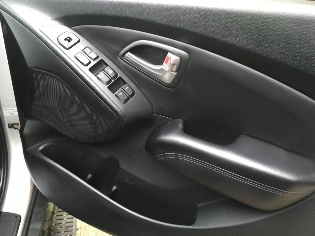 Used Hyundai Ix35 2013 for sale - 76640526: Photo 17