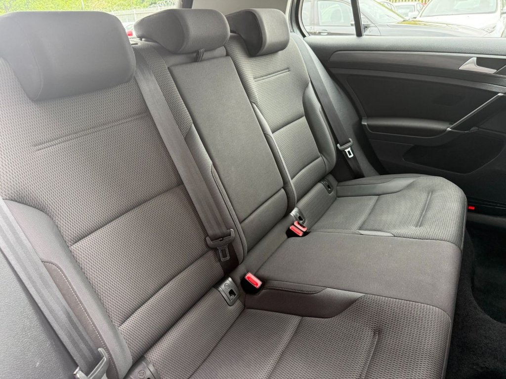 Used Volkswagen Golf 2018 for sale - 76640529: Photo 17
