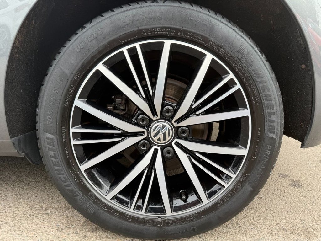 Used Volkswagen Golf 2018 for sale - 76640529: Photo 29