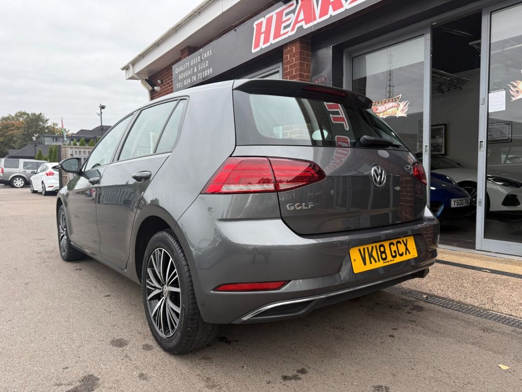 Used Volkswagen Golf 2018 for sale - 76640529: Photo 7