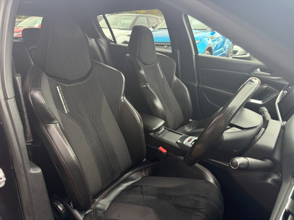 Used Peugeot 308 2017 for sale - 76640521: Photo 12