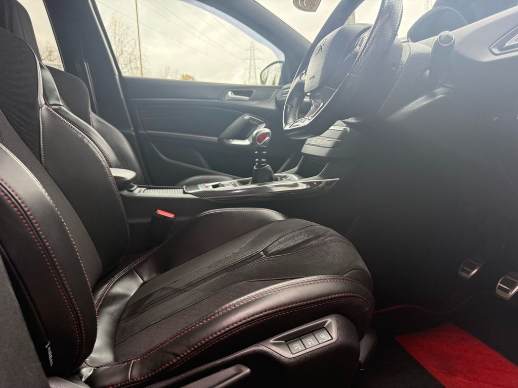 Used Peugeot 308 2017 for sale - 76640521: Photo 14