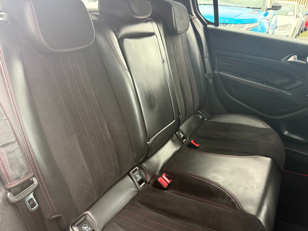 Used Peugeot 308 2017 for sale - 76640521: Photo 15