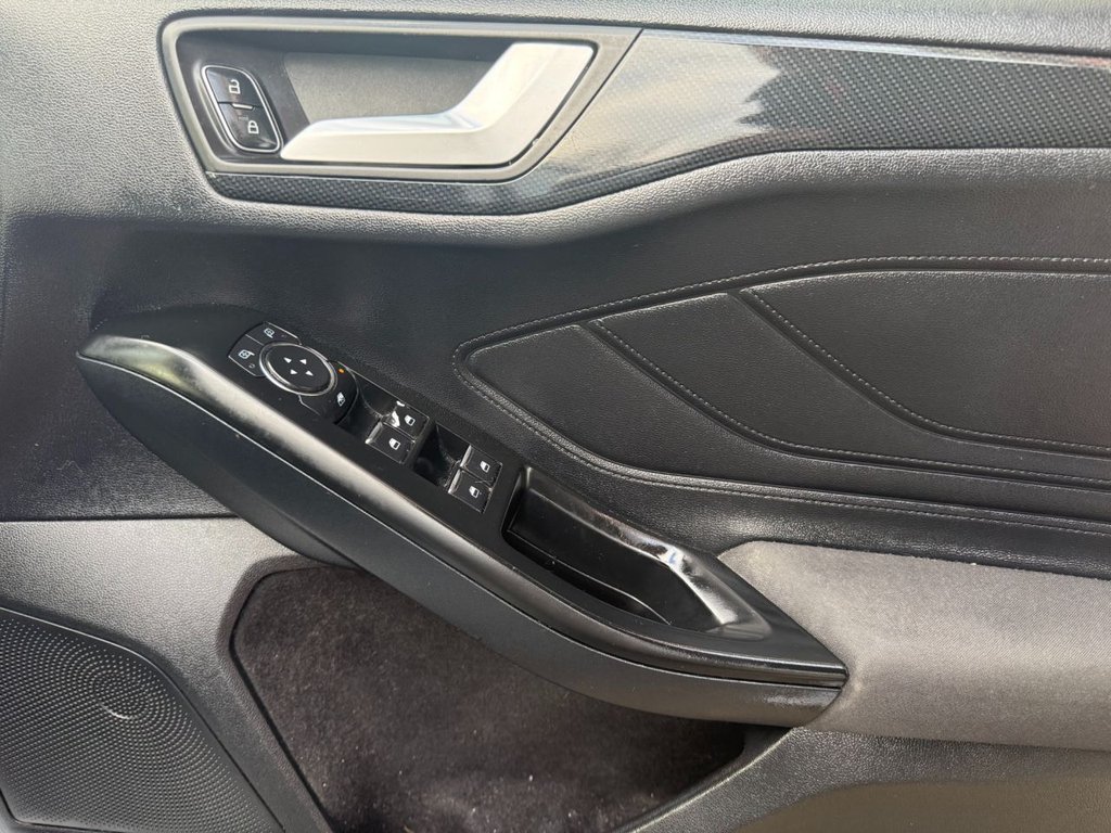 Used Ford Focus 2019 for sale - 76640525: Photo 16