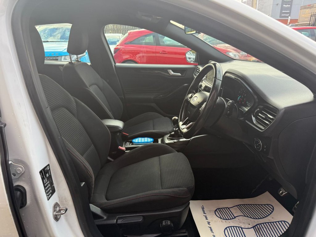 Used Ford Focus 2019 for sale - 76640525: Photo 17