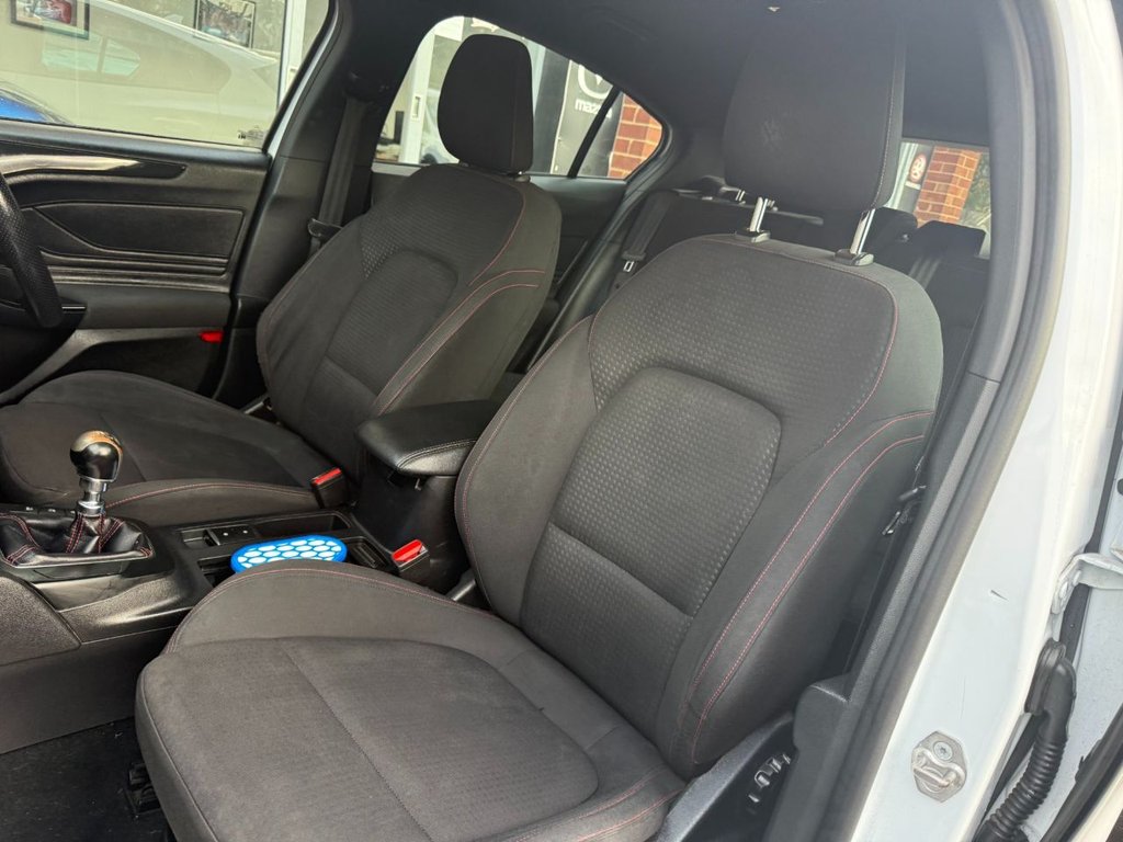 Used Ford Focus 2019 for sale - 76640525: Photo 21