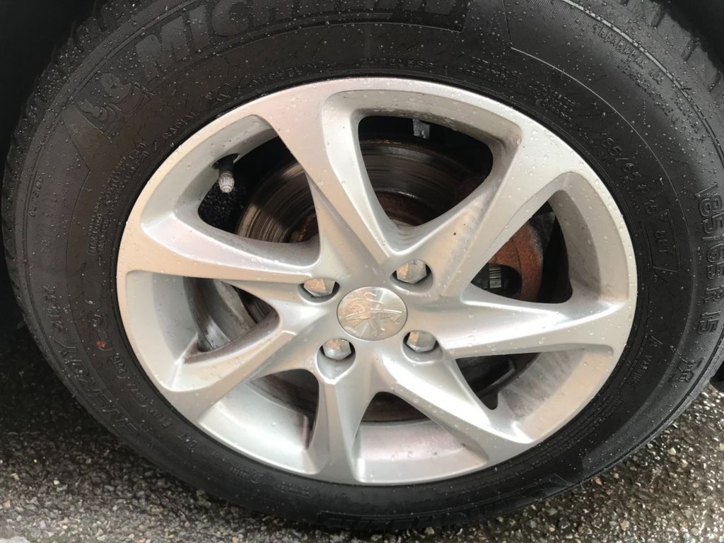 Used Peugeot 208 2016 for sale - 76640512: Photo 12