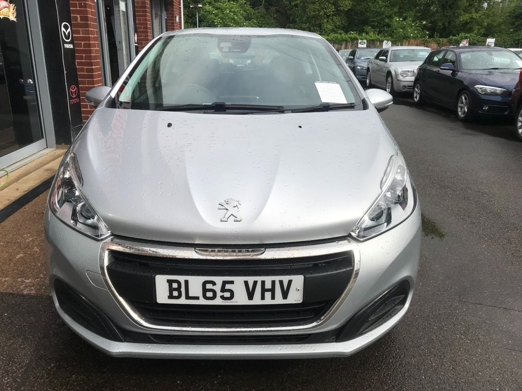 Used Peugeot 208 2016 for sale - 76640512: Photo 8