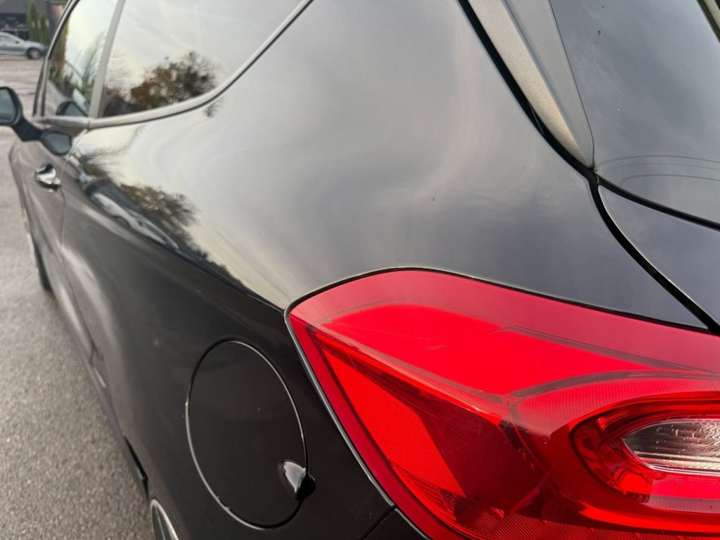 Used Ford Fiesta 2018 for sale - 76640496: Photo 11