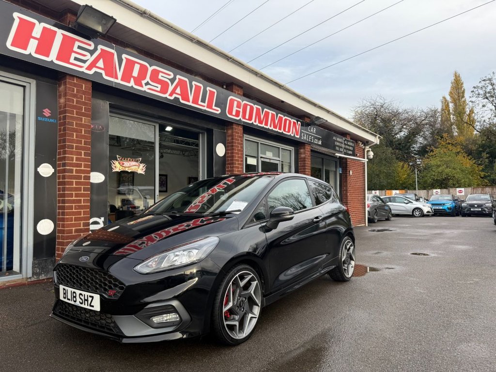 Used Ford Fiesta 2018 for sale - 76640496: Photo 2