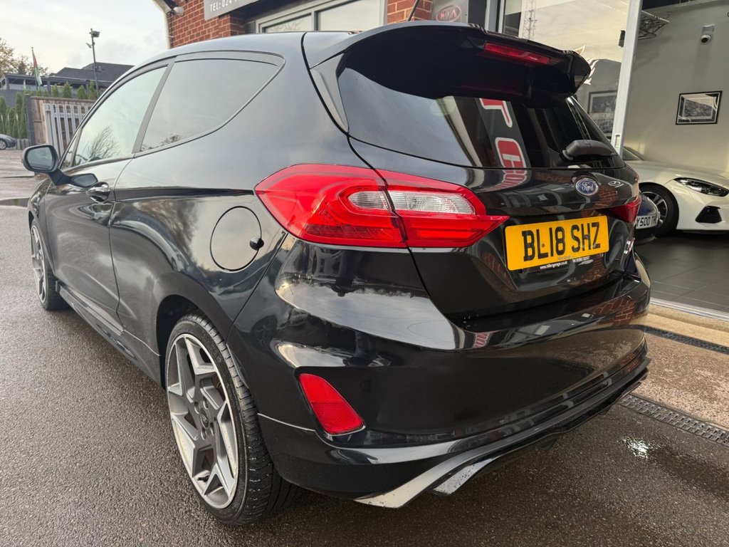 Used Ford Fiesta 2018 for sale - 76640496: Photo 5