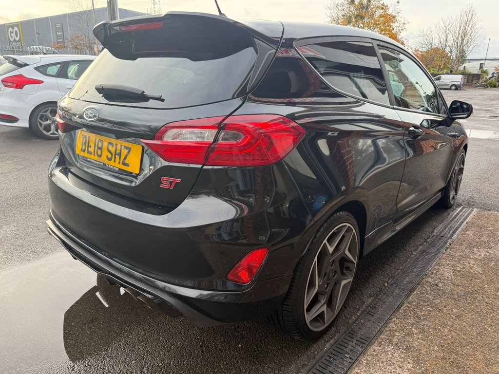 Used Ford Fiesta 2018 for sale - 76640496: Photo 7