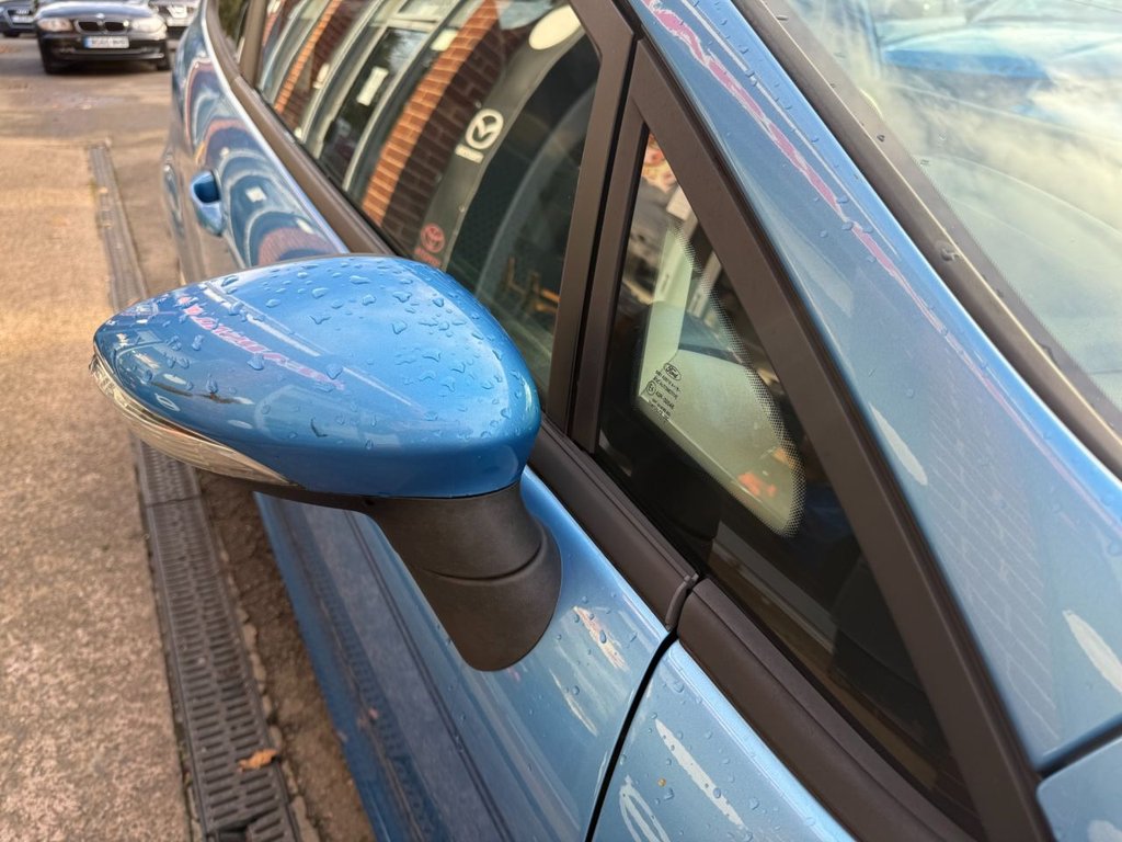 Used Ford Fiesta 2011 for sale - 76640494: Photo 11