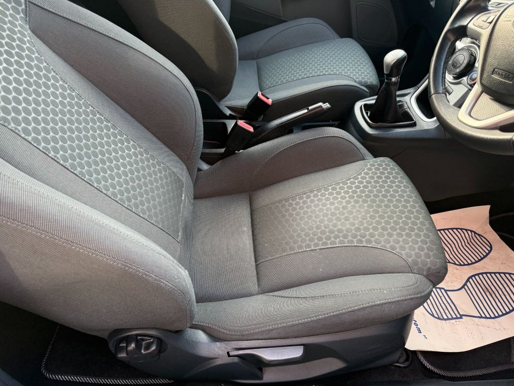 Used Ford Fiesta 2011 for sale - 76640494: Photo 15