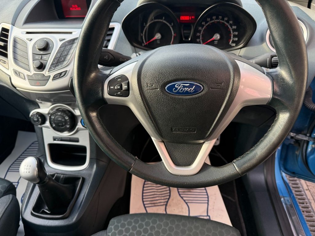 Used Ford Fiesta 2011 for sale - 76640494: Photo 16