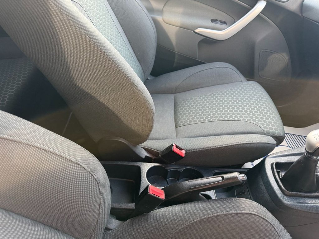 Used Ford Fiesta 2011 for sale - 76640494: Photo 17