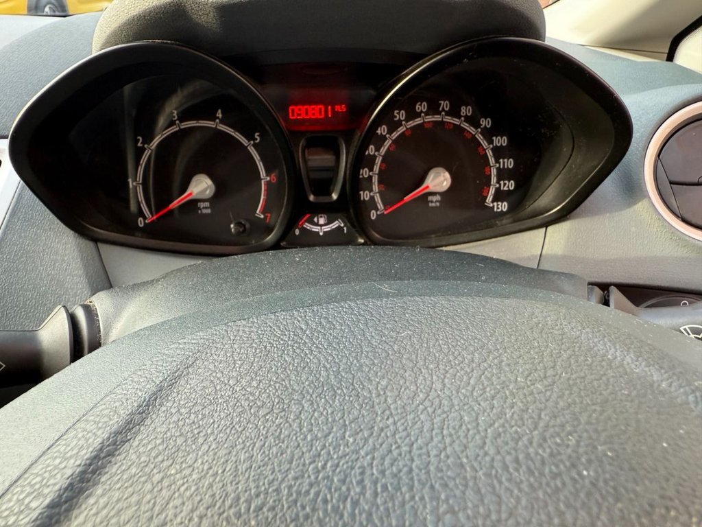 Used Ford Fiesta 2011 for sale - 76640494: Photo 18