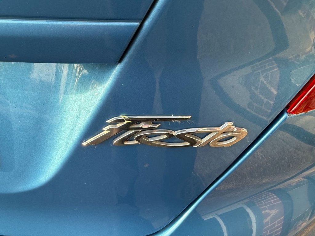 Used Ford Fiesta 2011 for sale - 76640494: Photo 8