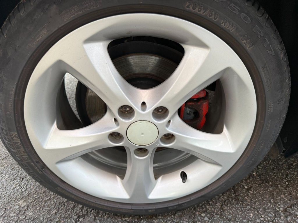 Used BMW 1 Series 2010 for sale - 76640490: Photo 17