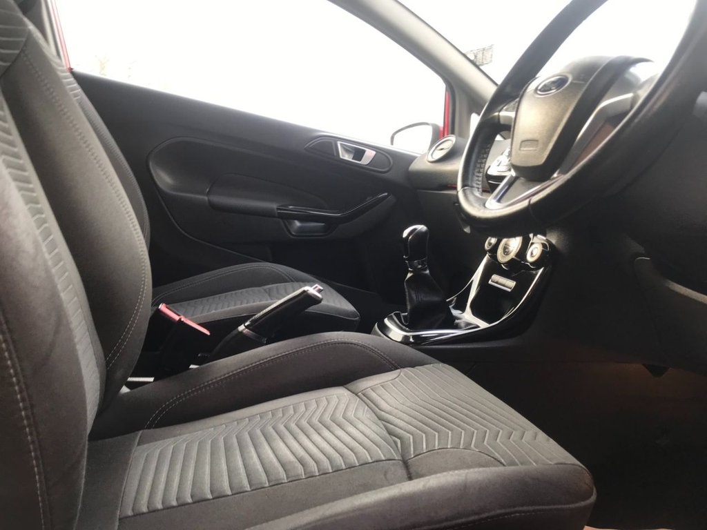 Used Ford Fiesta 2014 for sale - 76640488: Photo 11