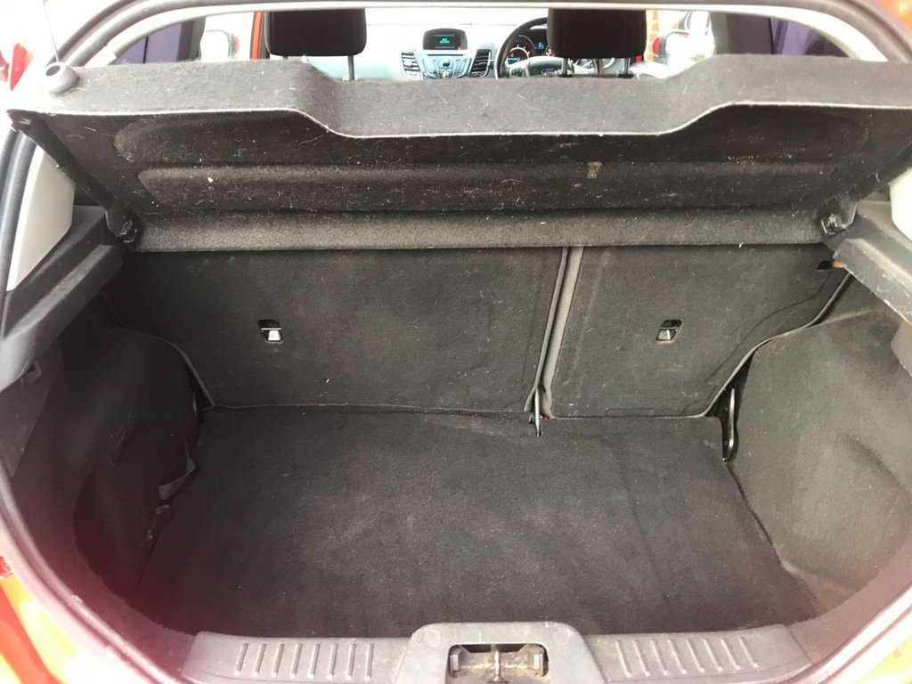 Used Ford Fiesta 2014 for sale - 76640488: Photo 9