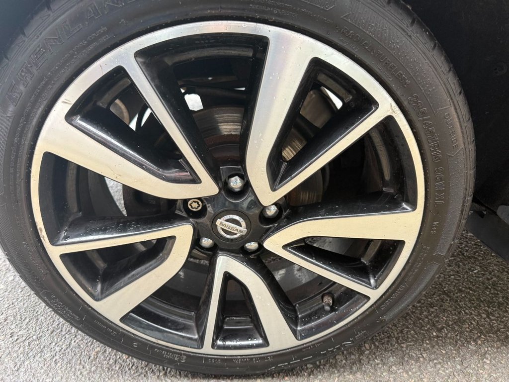 Used Nissan Qashqai 2015 for sale - 77172335: Photo 14