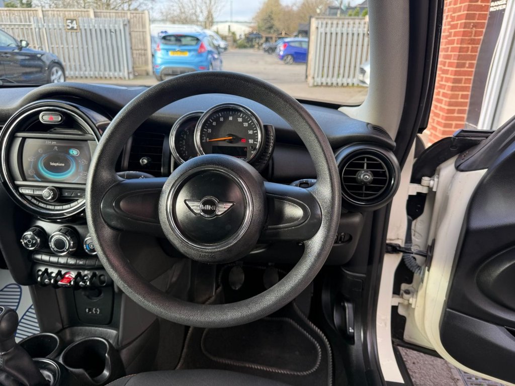 Used MINI Hatch 2015 for sale - 76640487: Photo 21