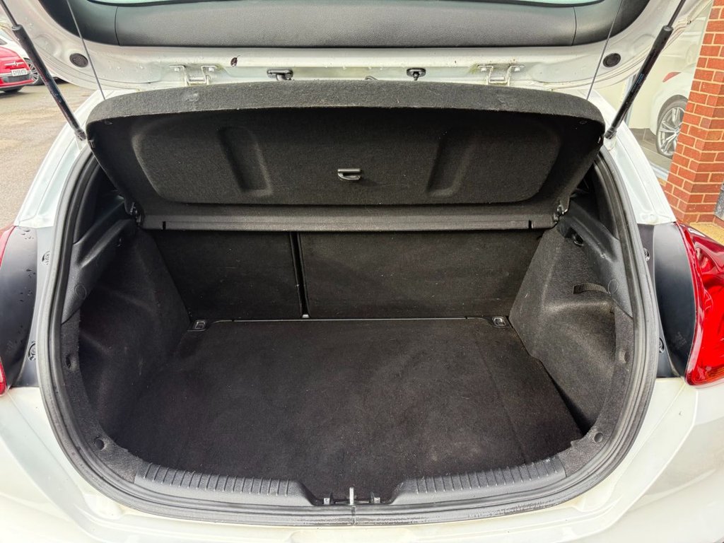 Used Kia Pro Ceed 2015 for sale - 78110337: Photo 15