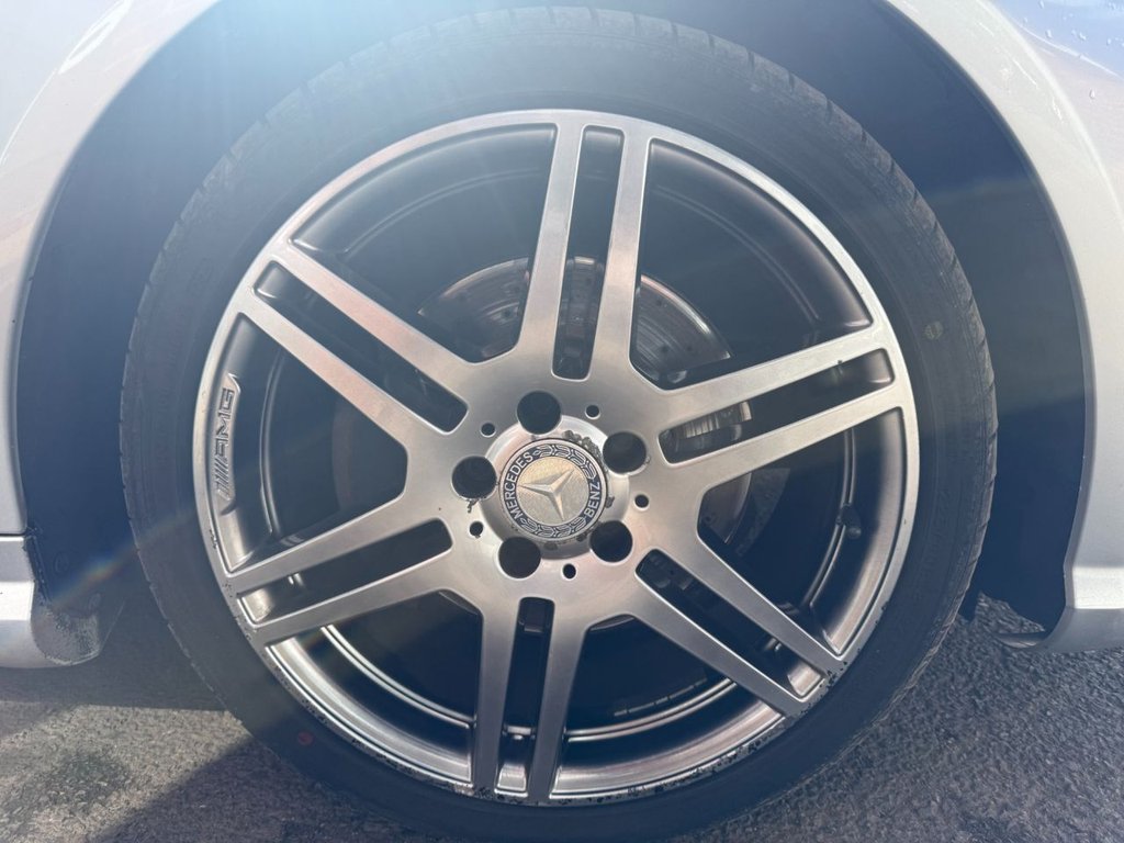 Used Mercedes-Benz E Class 2013 for sale - 78030415: Photo 32