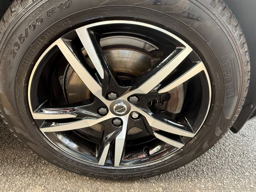 Used Volvo XC60 2019 for sale - 76640542: Photo 23