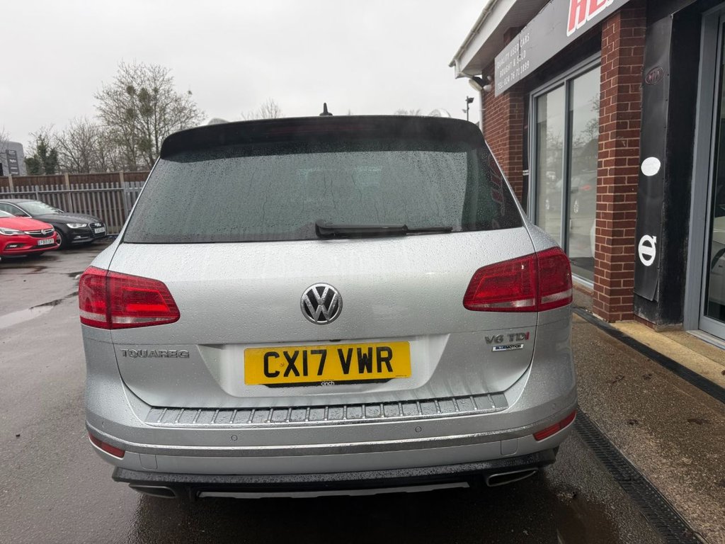 Used Volkswagen Touareg 2017 for sale - 77452017: Photo 7