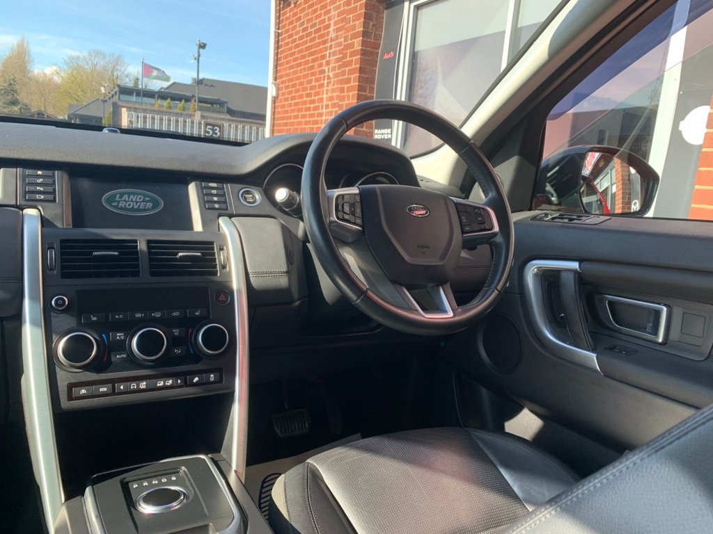 Used Land Rover Discovery Sport 2017 for sale - 76640583: Photo 14