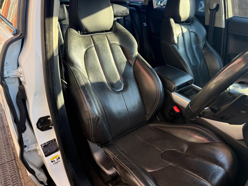 Used Land Rover Range Rover Evoque 2015 for sale - 76640579: Photo 14