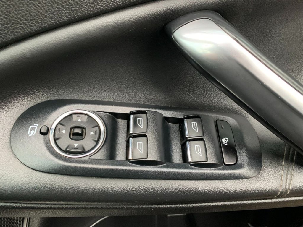 Used Ford Mondeo 2011 for sale - 76640577: Photo 23