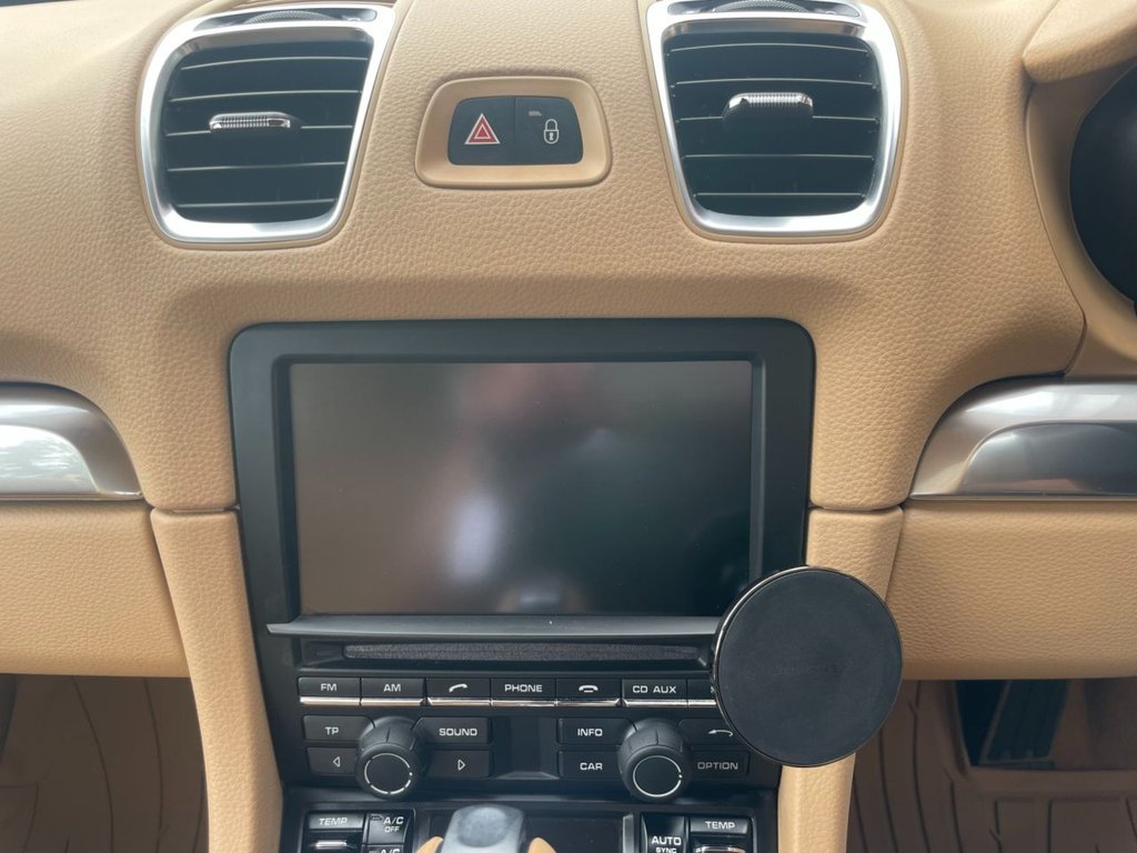 Used Porsche Cayman 2016 for sale - 76640572: Photo 16