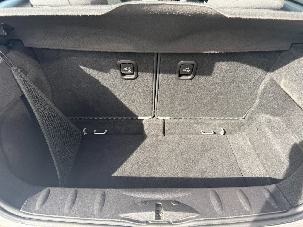 Used MINI Hatch 2010 for sale - 76640574: Photo 16