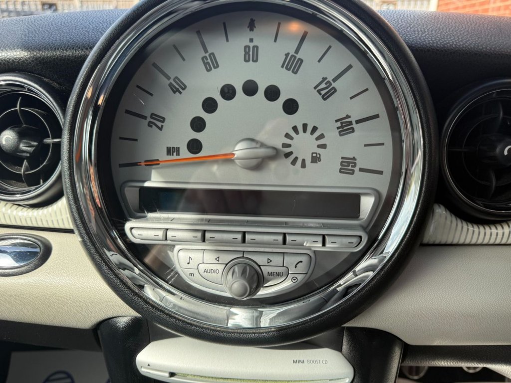 Used MINI Hatch 2010 for sale - 76640574: Photo 23