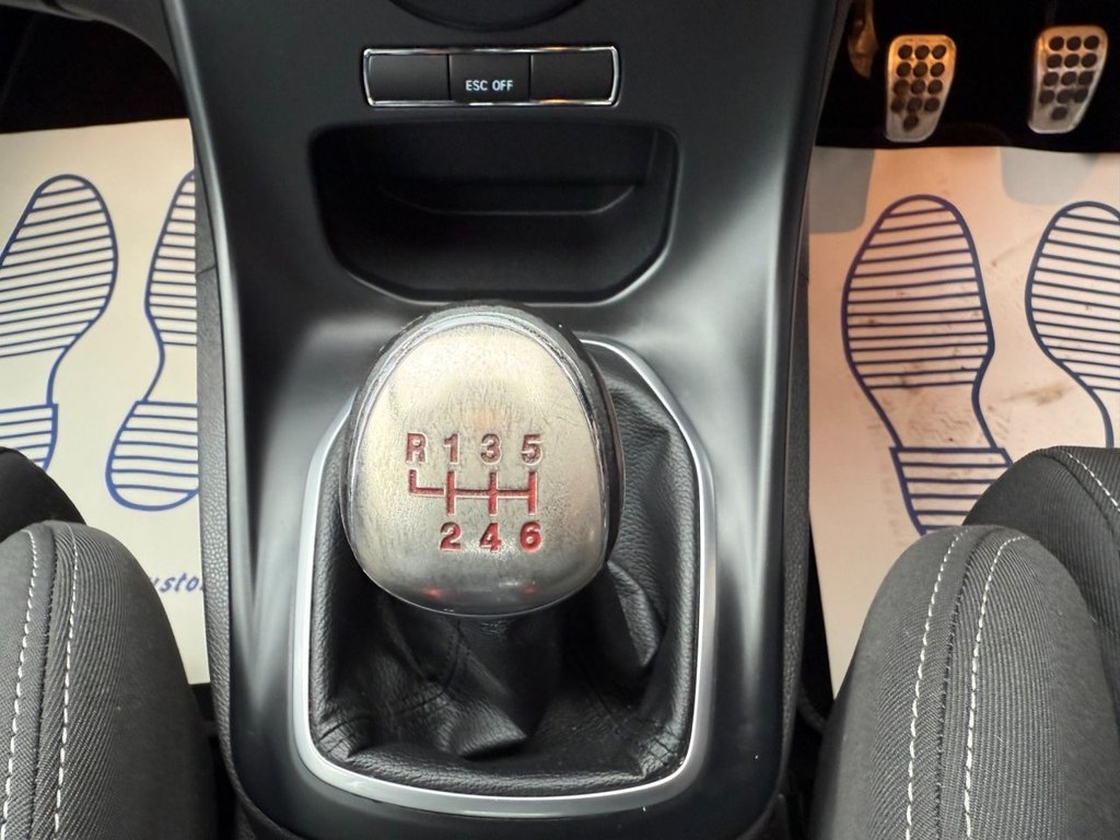 Used Ford Fiesta 2013 for sale - 76640569: Photo 26